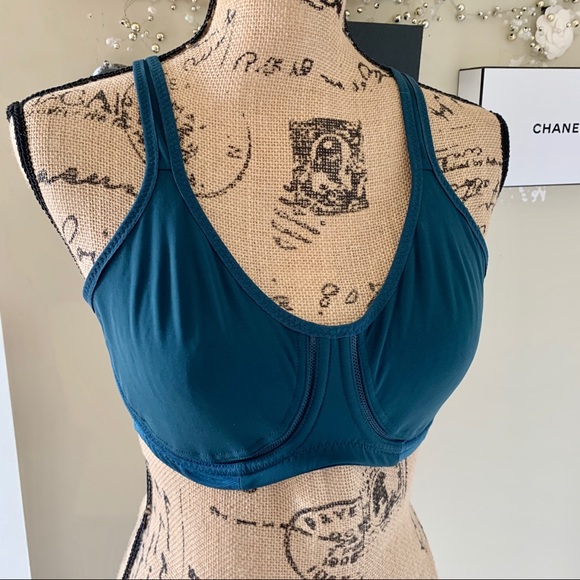 Lululemon Boob Wired Bra 32D - Picture 3 of 5